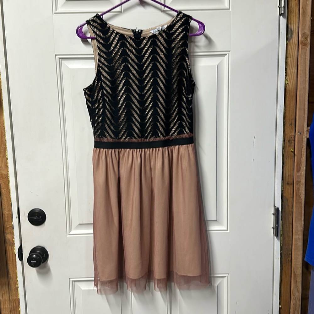 Size 13 blush and black dress with dusty rose flowy skirt